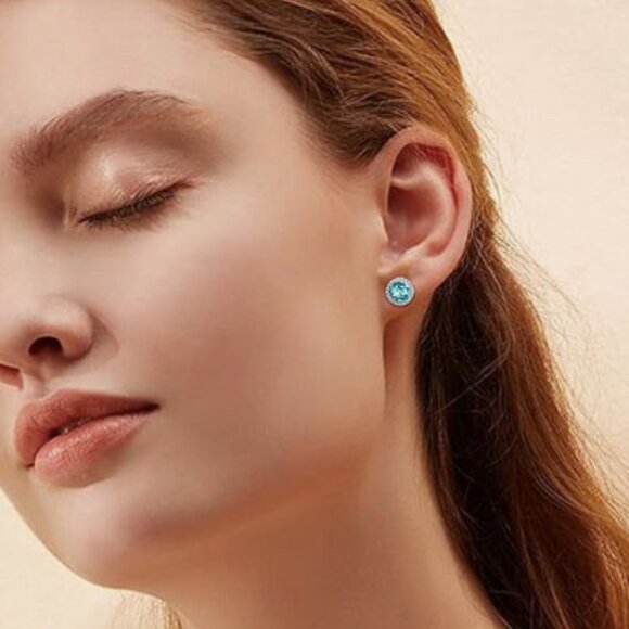 Brand new Earrings Austria Crystals Hypoallergenic - Picture 2 of 4